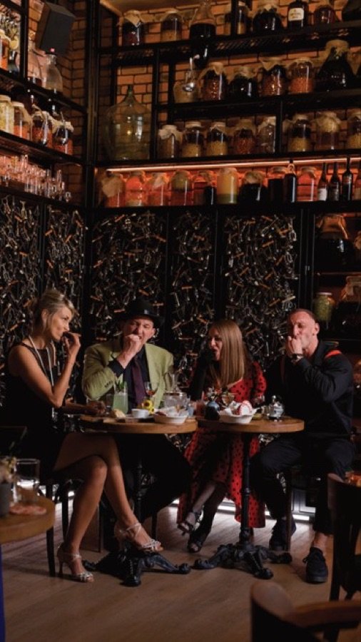 Reel, klimat restauracji